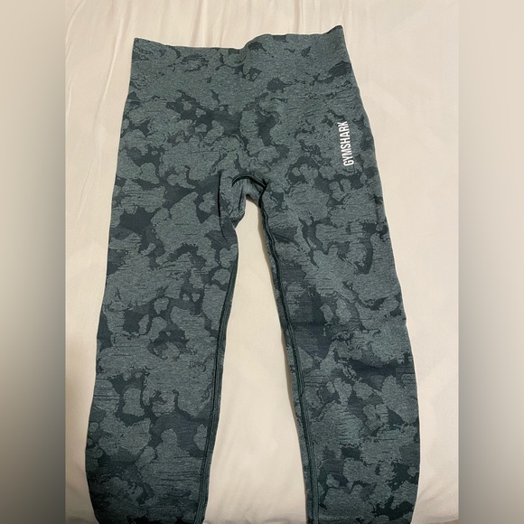 Gymshark Adapt Camo Seamless Leggings - Picture 2 of 5